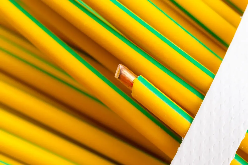 Armoire électrique à Cherré-Au